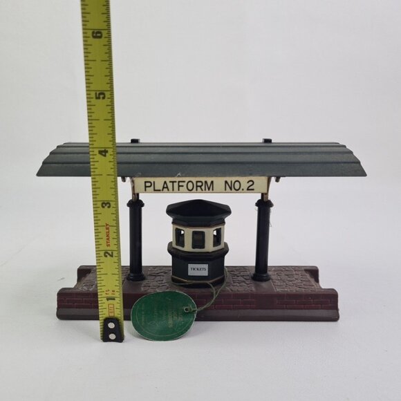 Department 56 Heritage Village "Victoria Station Train" 5575-1 Accessory Vntg - Picture 10 of 11